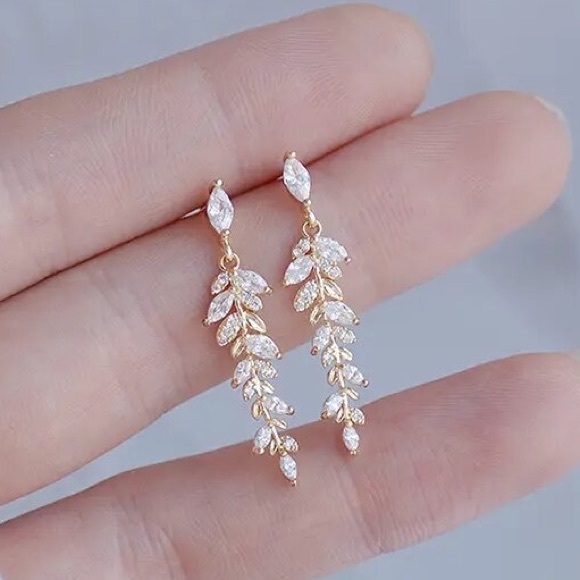 Jewelry - NEW 14K Gold Plated Diamond Leaf Drop Earrings